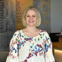Jessica Leinon Email & Phone Number