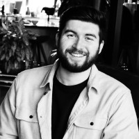 Country Navigator Employee Oliver Roberts's profile photo