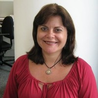 Márcia Mello Email