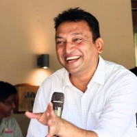 Rakesh Builder Email