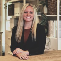 Sydney Foster Email & Phone Number