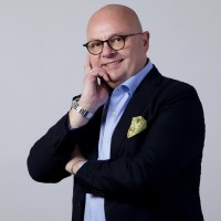 Andrea Lazzaroni Email