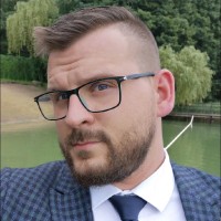 Rafał Tyrakowski Email