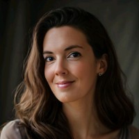 Véronique Savard Email