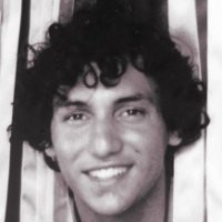 Ivan Moreira Email