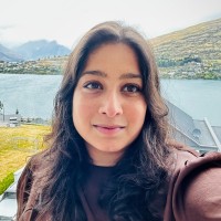 Divya Nagi Email