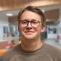 Lucas Pontén Email