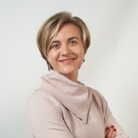 Skye Lawrence Email & Phone Number