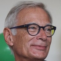 Several see hereunder Employee Arthur Arnold's profile photo