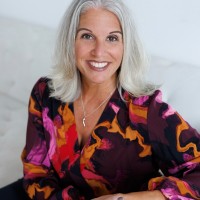 Amy Pusateri Email & Phone Number