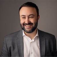 Andre Araujo Email