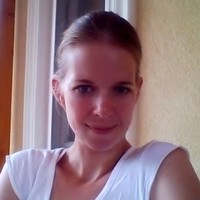 Angéla Molnár Email