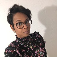 The Shade Store Employee Maxine Brown's profile photo