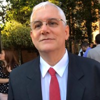 Roberto Lopes Email