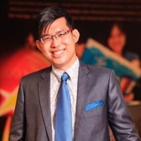 Kelly Choo Email & Phone Number