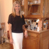 Sandra Ferrari Falotico Email