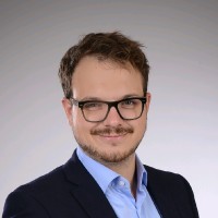 Tobias Ziegelwanger Email