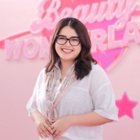 Laneige Employee Bintang Lulita's profile photo