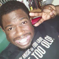Custom Profiles, Inc. Employee Derrick Stewart's profile photo