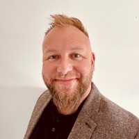 Tom Haydon-Davies Email