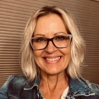 Julie Soucinek Email & Phone Number