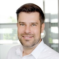 Tobias Hagel Email