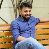 EfficientWorks Employee Justin Raj's profile photo