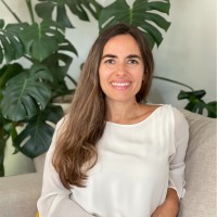Marcela Gomes Email & Phone Number