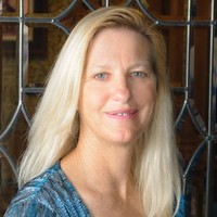 El Paso Title Company Employee Suzanne Phillips's profile photo