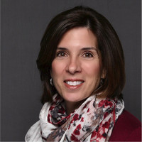 Email e telefono di Kim Casale