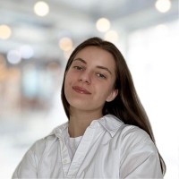 Nikol Baklanova Email