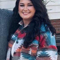 Erin Saunders Email & Phone Number