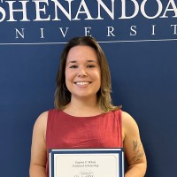 Walgreens Employee Elizabeth Neiman's profile photo