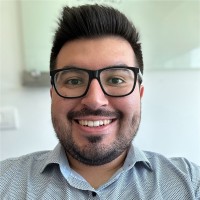 Juan Fuentes Alegría Email