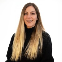Esra Karasahin Email