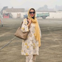 Rezaid Employee Ushna Ghafoor's profile photo