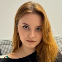 Oleksandra Sazhnieva Email