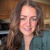 Laura R.t. Email