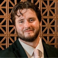 Casey van Leeuwen Email
