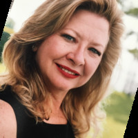LHH Employee Deborah Estrin's profile photo