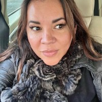 Iris Garza Email & Phone Number
