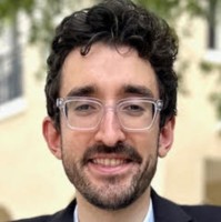 Barnes & Noble, Inc. Employee Raymond Santos's profile photo