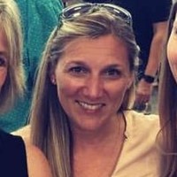 FleetPride Employee April Webb's profile photo