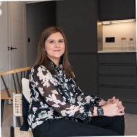 Stefeni Rowe Email