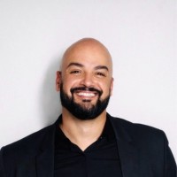 Karim Abassi Email