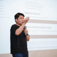 Trung Bui Email & Phone Number