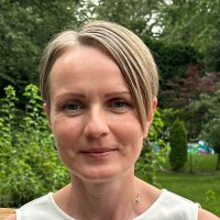 Anna Golan-Reznick Email