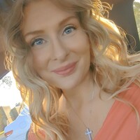 Lindsey Stephens Email