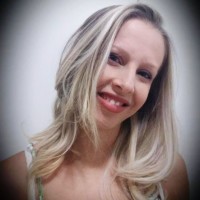 Débora Almeida Email