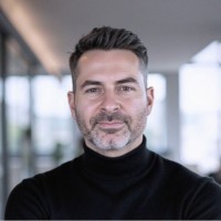 Daniel Holm Email & Phone Number